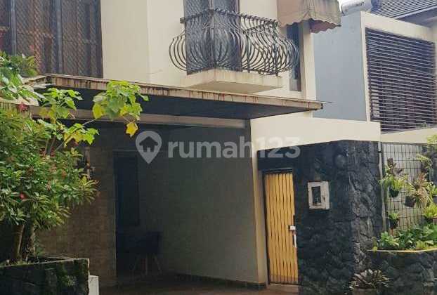 2-story ready-to-occupy house in a complex in Lebak Bulus