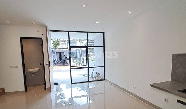 Ruma Modern Minimalis Shm 2 Lantai Baru Sektor 9 Bintaro Jaya  1