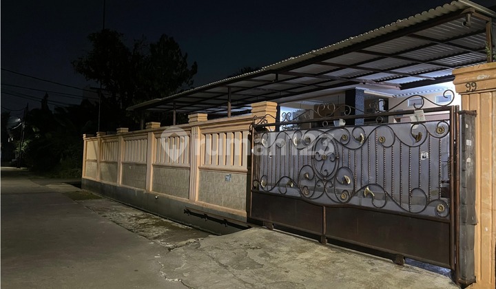 Rumah 2 lantai nyaman & tentram di Jakarta Selatan 