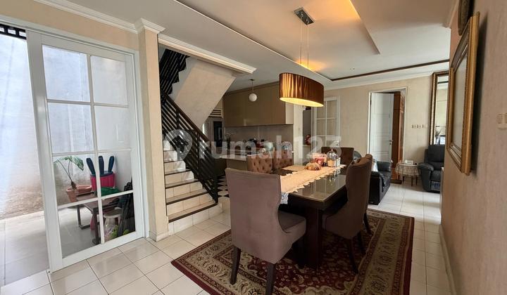 Beautiful Luxury Ready-to-Occupy House for Sale in Bintaro Jaya Sector 9