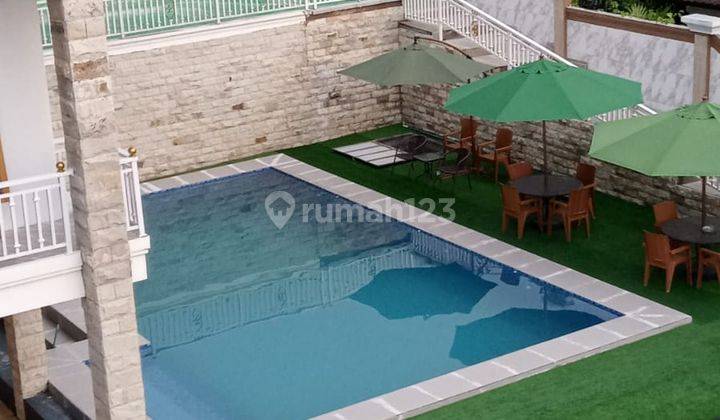 Disewakan villa 3 lantai Mewah Puncak Bogor 3