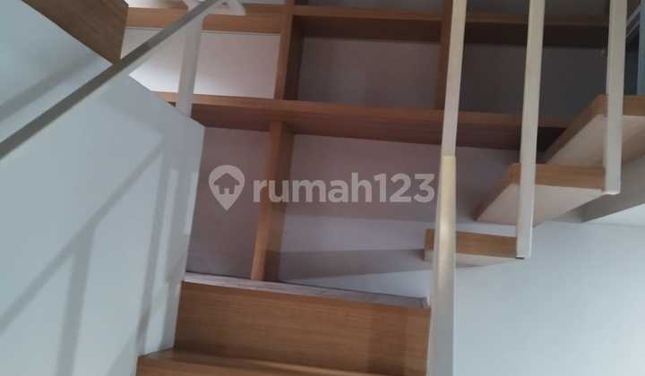 Ready to Occupy Fleekhuaz BSD House for Rent 2