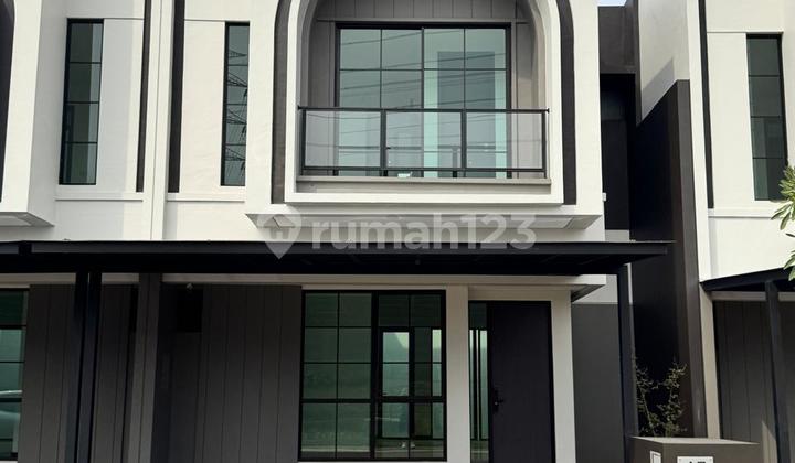 Selling at a Loss! Cheap Nice House in Welton Hiera Cluster, BSD Selling at a Loss! Cheap Nice House in Welton Hiera Cluster, BSD