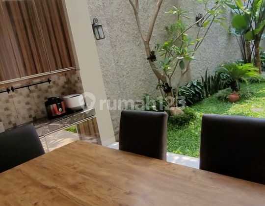 Termurah SHM Semi Furnish Rumah Crown Gading Serpong Tangerang