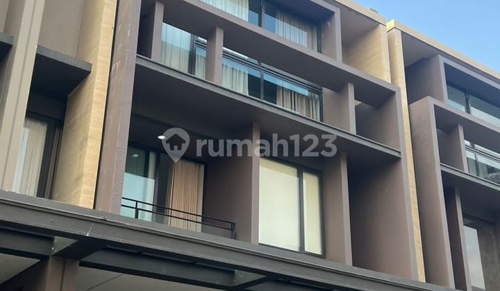 Dijual Rumah Mewah Bagus Lokasi Strategis Di Zora Kanade Bsd City Dijual Rumah Mewah Bagus Lokasi Strategis Di Zora Kanade Bsd City