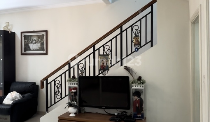 2-Story House in Flamingo Cluster, The Springs, Ideal Location 2