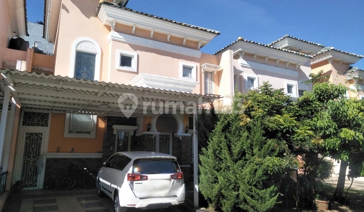 For Sale! Neat House Ready to Occup