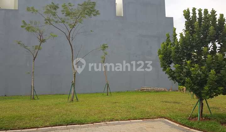 Hadap Setalatn Kav Greenwich Cluster Whelford BSD Tangerang