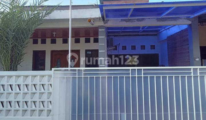 Dijual rumah komplek Cipondoh, Kota Tangerang, Banten Dijual rumah komplek Cipondoh, Kota Tangerang, Banten