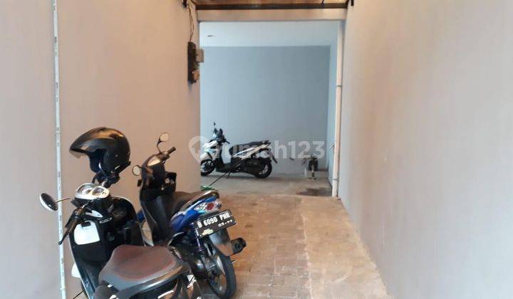 Dijual Ruko + Kosan di Petamburan 2