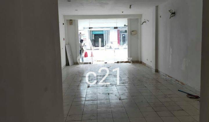 Di Sewakan Unit Ruko 3 Lantai Di Area Sudirman 1