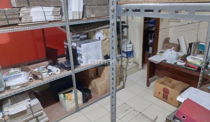 Dijual Ruko Condet 2,5 Lantai 170 Meter 10