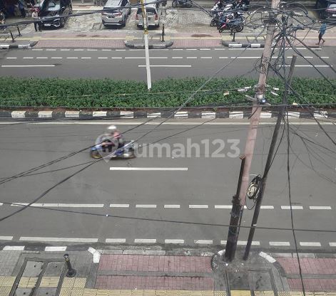Disewa Ruko Panglima Polim 4 Lantai 20