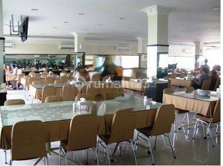 Disewakan Gedung Restoran 2 Lt Area Pos Pengumben 2