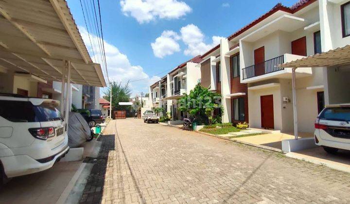 Dijual Rumah Baru Unit Terakhir Gaya Tropis Di Cirendeu, Tangsel 1