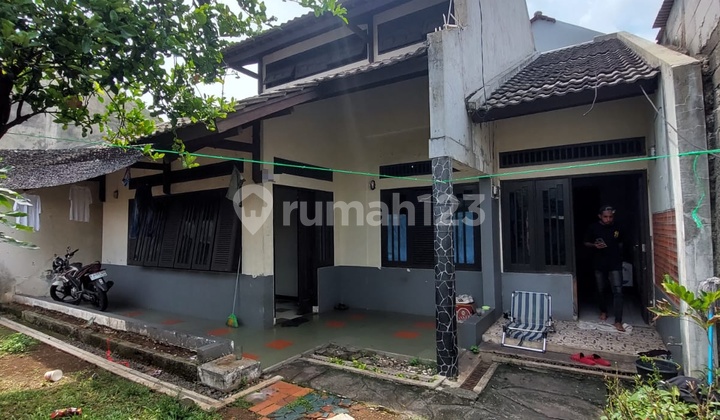 Dijual rumah luas di Cipayung, Ceger, Jakarta Timur