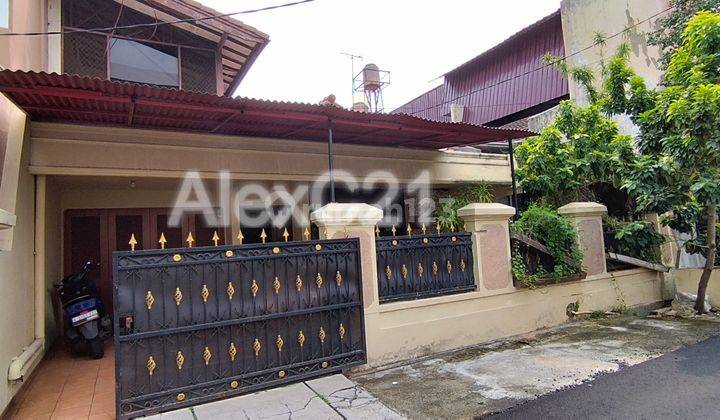 Dijual Rumah Cantik Dibawah Pasaran 2 Lantai di Cempaka Putih Timur, Cempaka Putih, Jakarta Pusat 1