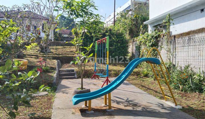 Villa Cristine disewakan di Megamendung puncak Bogor  5