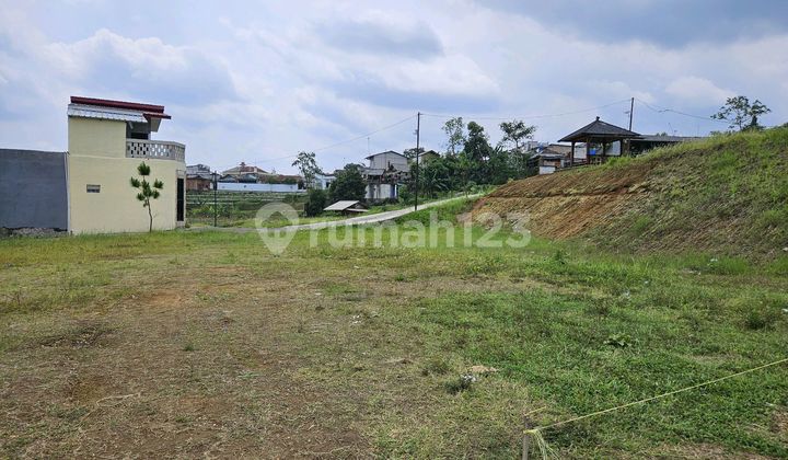 For Sale 212M2 Land Ready to Build in Megamendung Puncak