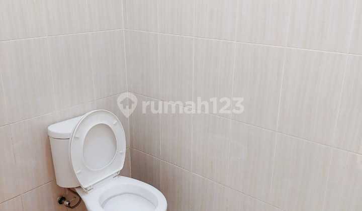 Ruko 2 Lantai Sudah Renovasi 1