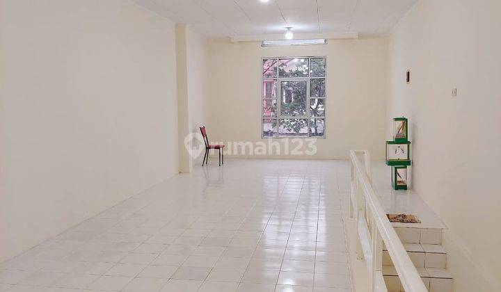 Ruko 2 Lantai Sudah Renovasi 7