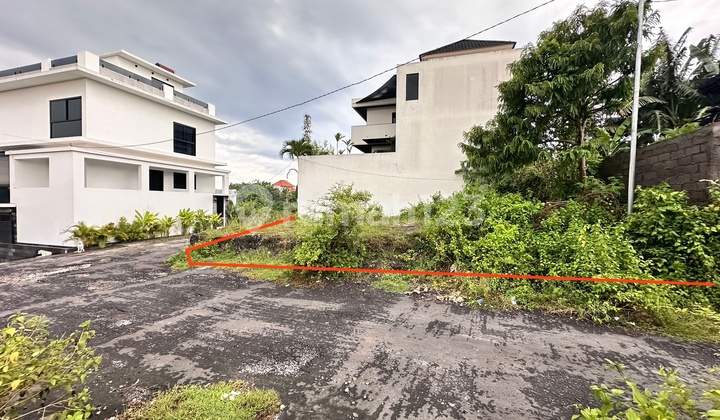 Dijual Tanah Lingkungan Villa Jl Nuansa Barat Jimbaran