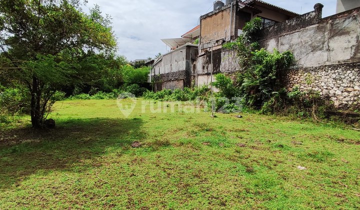 TANAH STRATEGIS LINGKUNGAN HOTEL DAN VILLA TAMAN MUMBUL BENOA 3