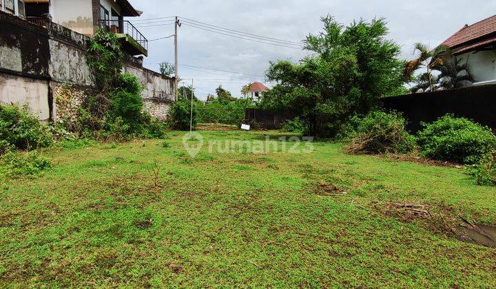 TANAH STRATEGIS LINGKUNGAN HOTEL DAN VILLA TAMAN MUMBUL BENOA 5