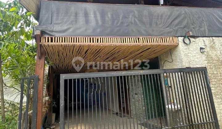 Dijual Rumah Strategis Komplek Puri Gading Jimbaran