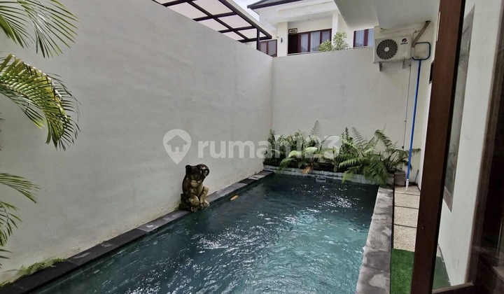 Dijual Brand New Villa Tropical Modern di Taman Mumbul Nusa Dua Dijual Brand New Villa Tropical Modern di Taman Mumbul Nusa Dua