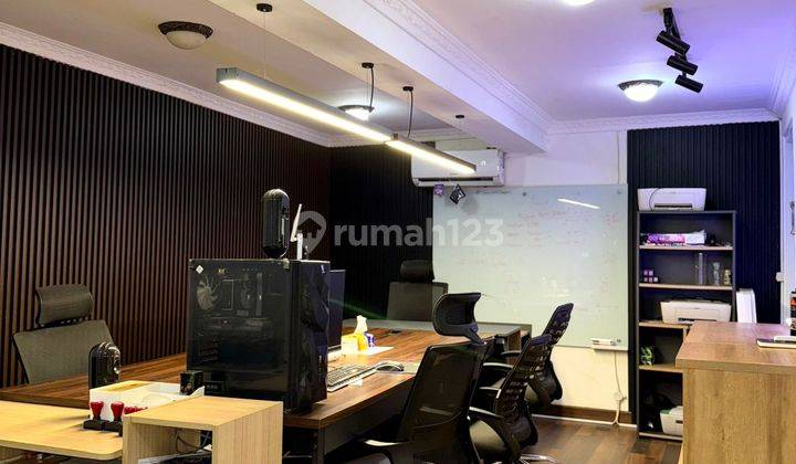 Rumah Mewah Jagakarsa Furnished Siap Pakai 3 lantai Termurah 42
