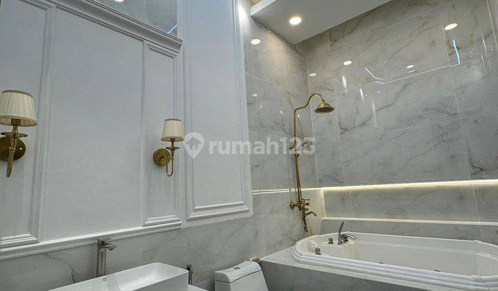 Rumah Mewah Jagakarsa Furnished Siap Pakai 3 lantai Termurah 26