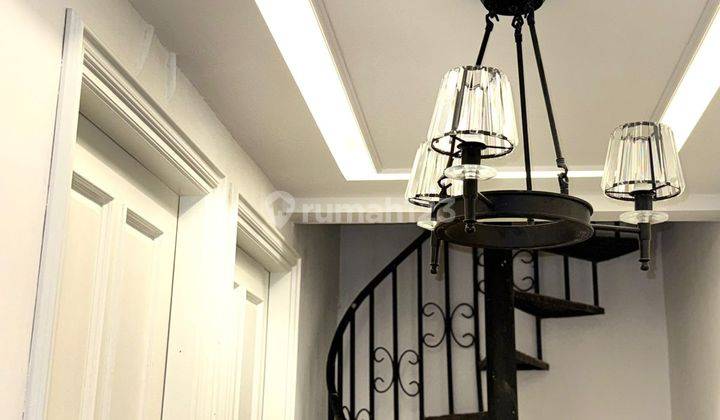 Rumah Mewah Jagakarsa Furnished Siap Pakai 3 lantai Termurah 45