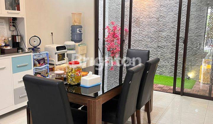 Rumah apik bersih terawat di Kota Baru Parahyangan (Full Furnished) 2