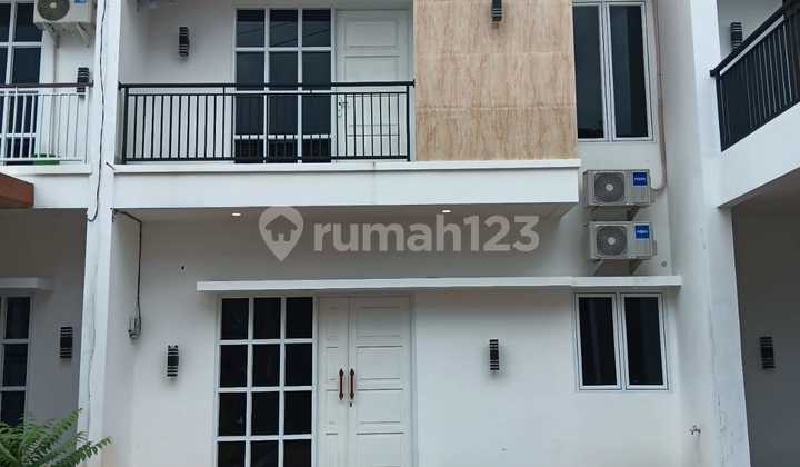 Rumah Modern Di Bekasi Dekat Stasiun Lrt Cikunir Dan Tol  2