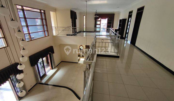 rumah luas dan lux di sayap bkr sriwijaya dan soekarno hatta 2