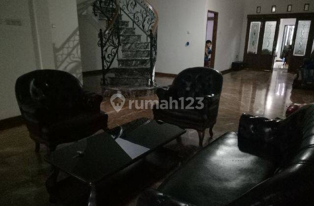 For Rent Rumah Besar Bagus Siap Huni di Cikutra Pahlawan 4
