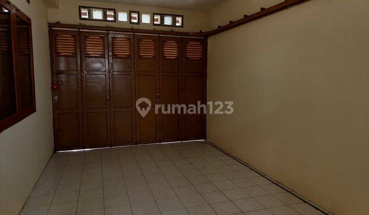 For Rent Rumah Cantik Modern di Setiabudi Regency 5