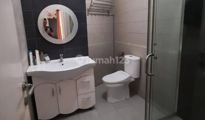 For Rent Rumah Modern Minimalis di Singgasana Pradana 8