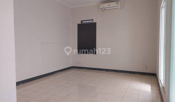 Disewakan Rumah Miunimalis Terawat di Kbp 20