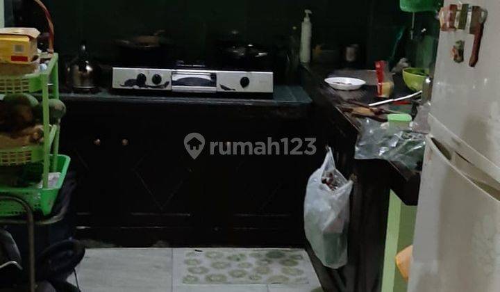 For Sale Rumah Strategis di Gunung Batu 2 Lantai 5