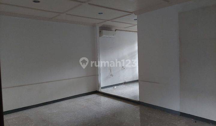 For Rent Rumah Modern di Sayap Burangrang Cocok Untuk Kantor 6