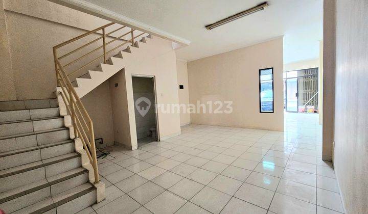For Rent Ruko 3.5 Lantai di Itc Kosambi Strategis 1
