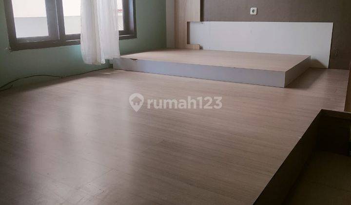 Rumah Disewa Minimalis Modern di Komplek Mekar Wangi 1