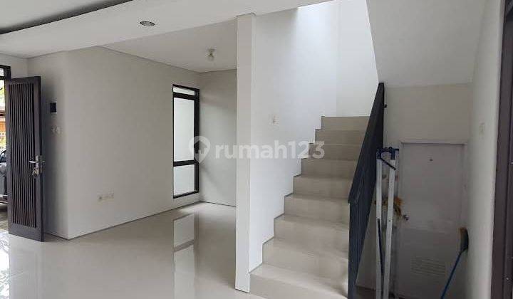 Rumah Dijual Minimalis Modern di Cluster Ciwastra 1