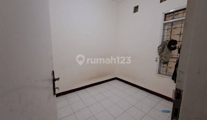 Disewakan Rumah Modern Nyaman di Kembar Mas 2