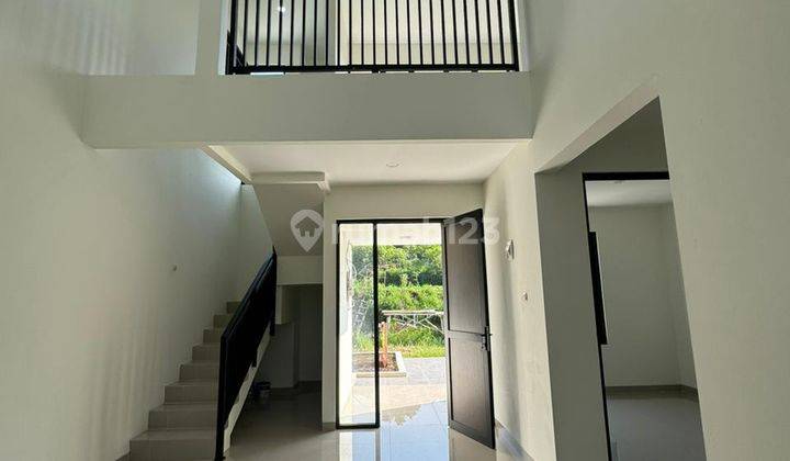 Rumah Dijual Bangunan Baru di Setiabudi Regency 1