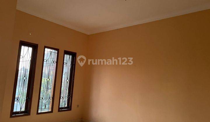 Disewakan Rumah Cantik Siap Huni di Komplek Muara 1