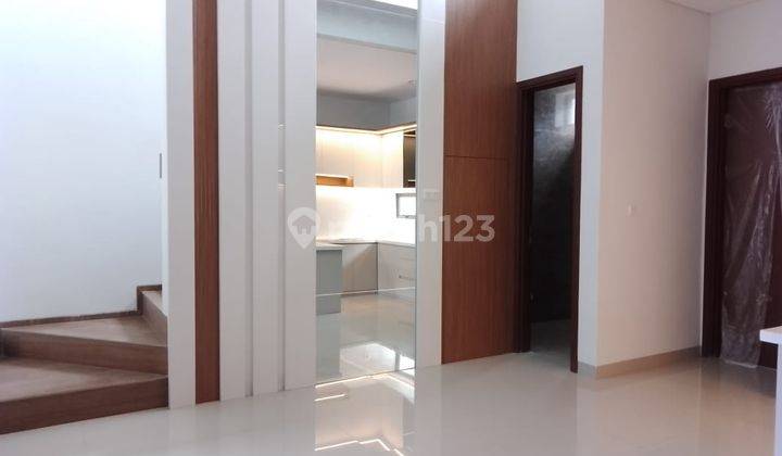 Rumah Dijual Minimalis Modern di Antapani 2