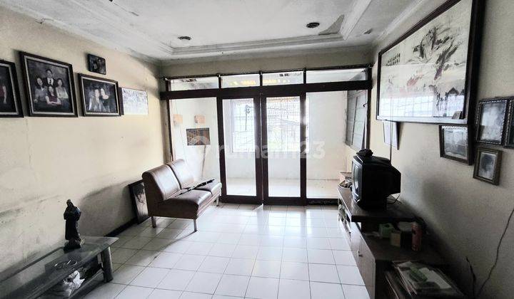 Rumah Strategis Minimalis Butuh Renov di Sayap Bkr 1